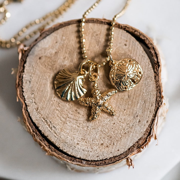 Gold on sale beach necklace